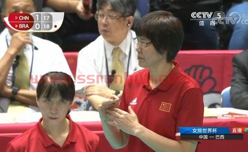 天津女排中国对巴西第二局（中国女排比赛巴西）